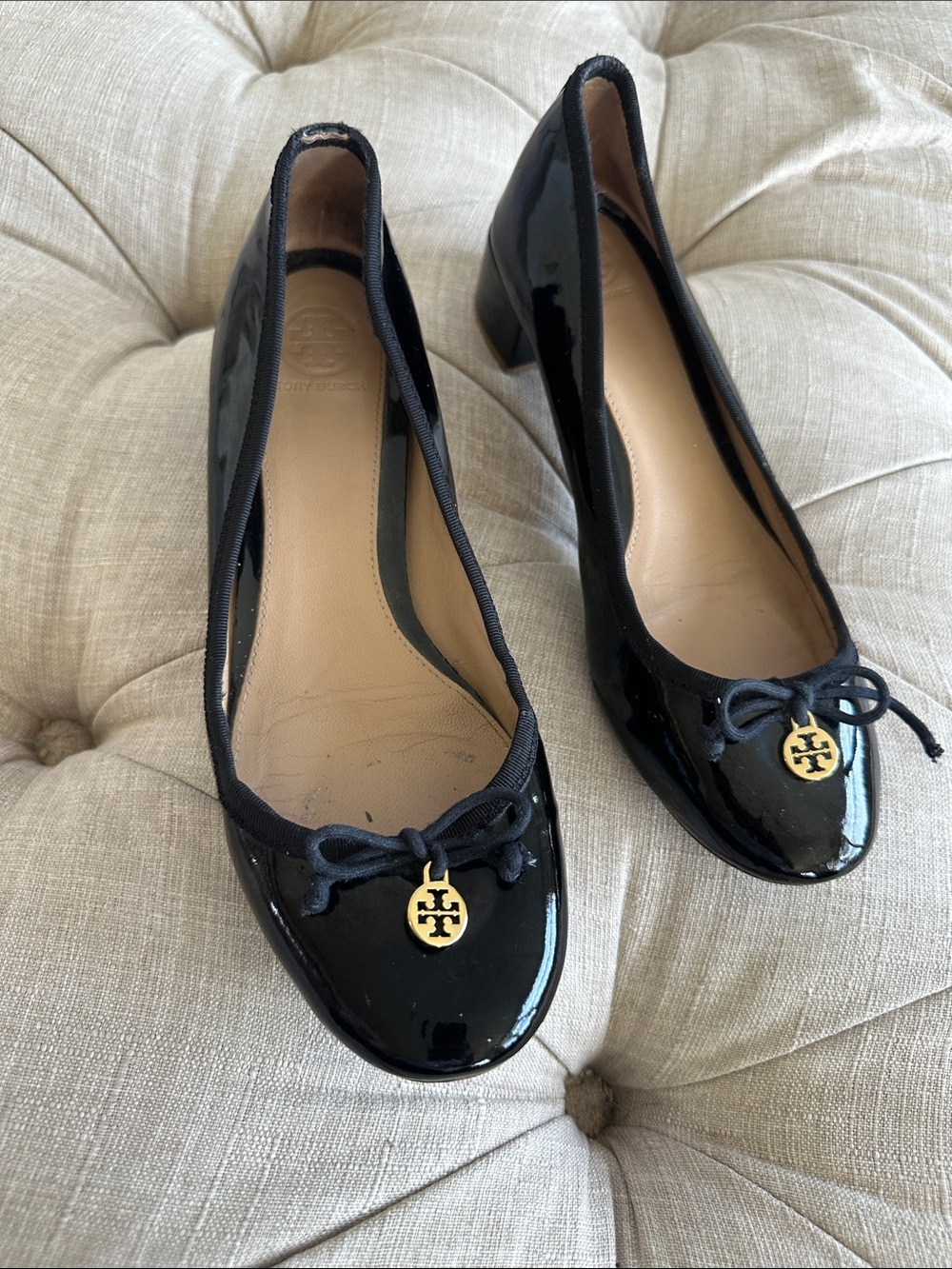 Tory Burch Black Patent Leather Bow Block Heels with Gold Logo Charm